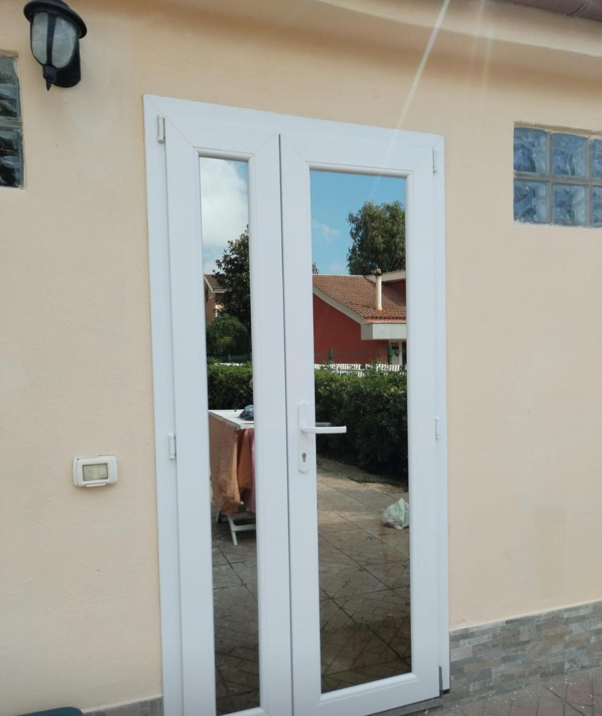 B&B Civitavecchia La Casetta Con Giardino Екстериор снимка
