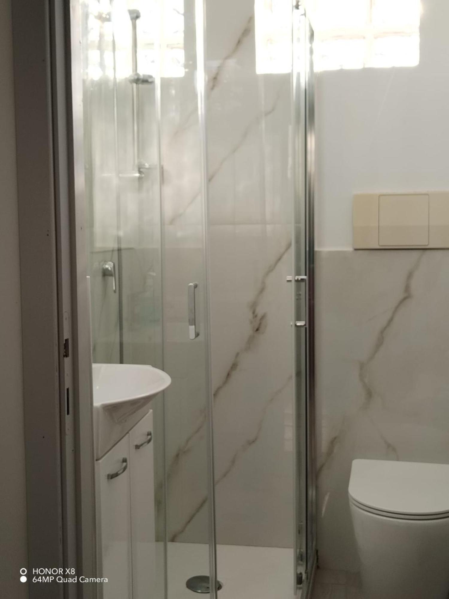 B&B Civitavecchia La Casetta Con Giardino Екстериор снимка